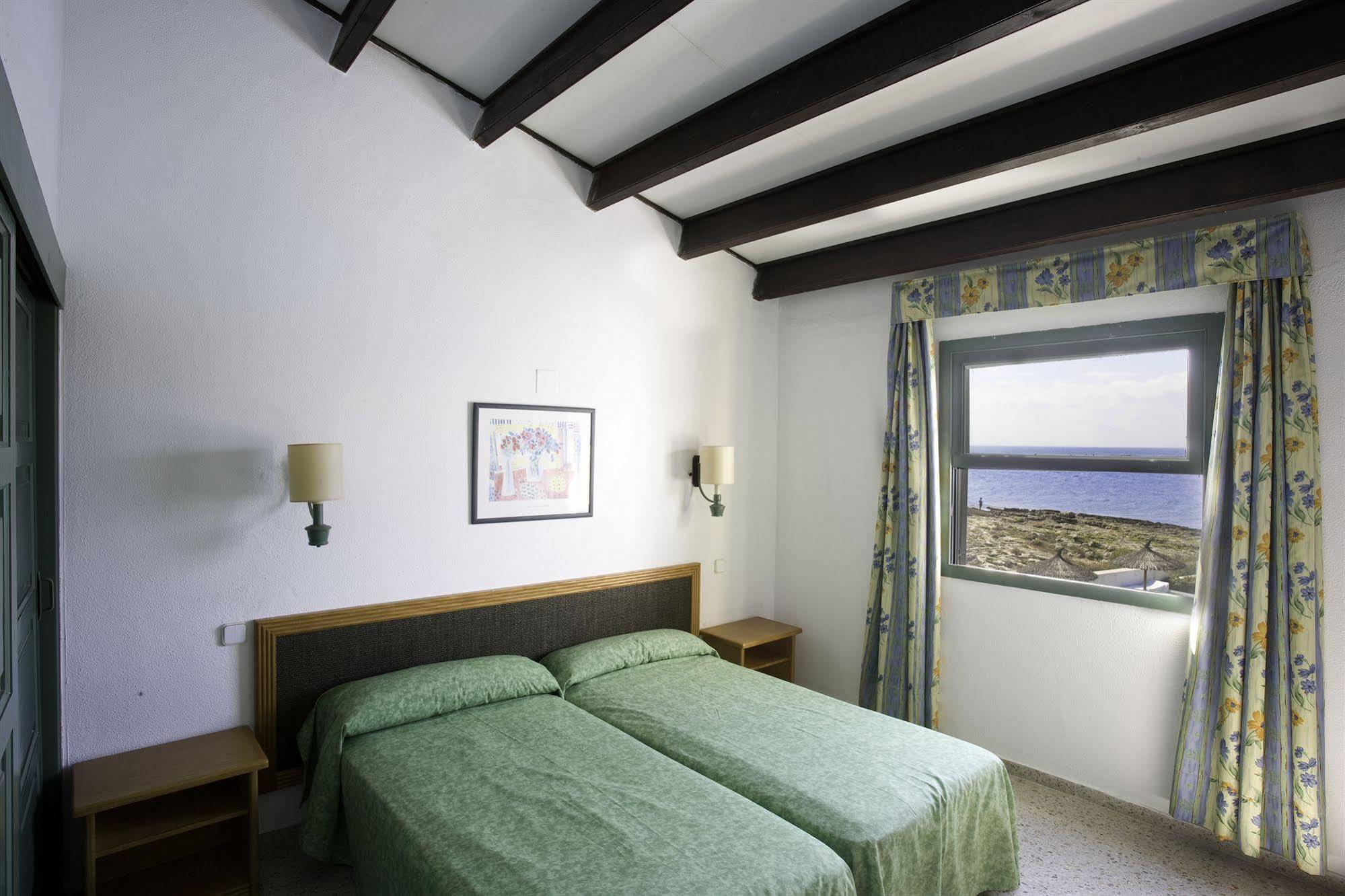 Aluasun Far Menorca Aparthotel S'Algar Exterior foto